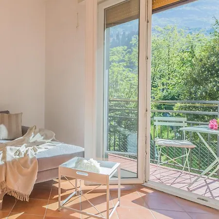 Casa Bobbie * Варенна